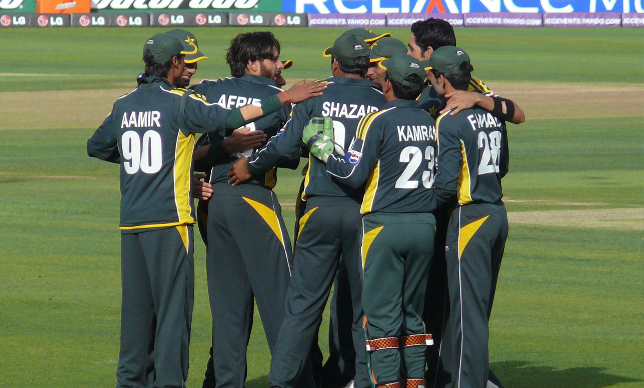 پی سی بی نے قومی ٹیم کے باؤلنگ کوچ کیلئے سابق آل راؤنڈر پ رنظریں جمالیں